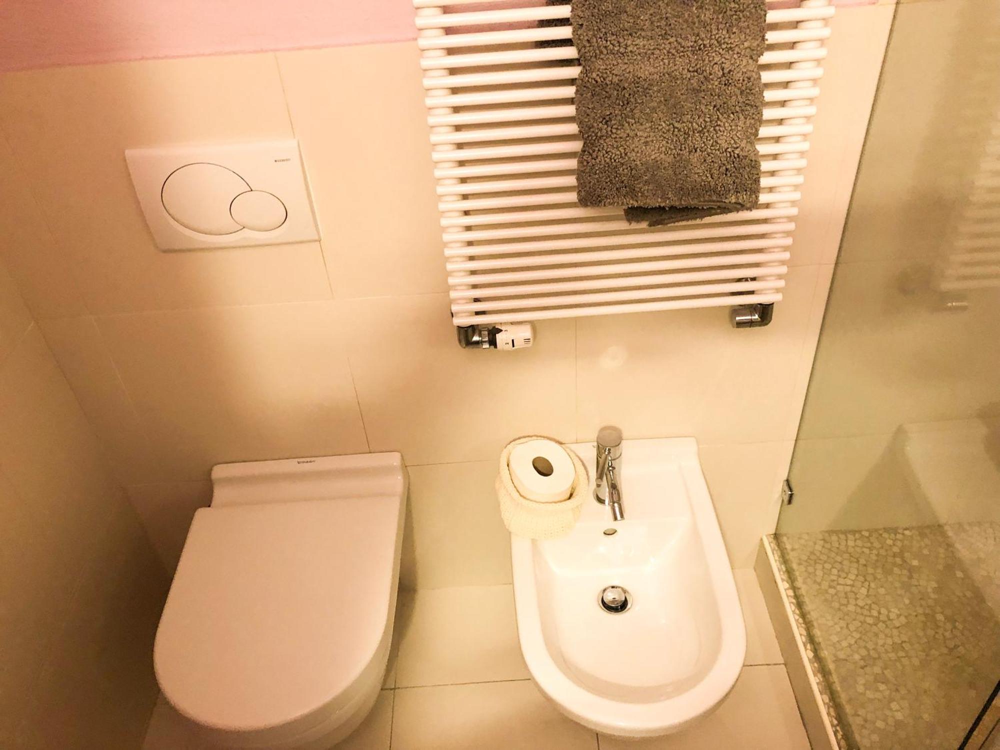 Apartament La Casa Degli Angeli Turyn Zewnętrze zdjęcie